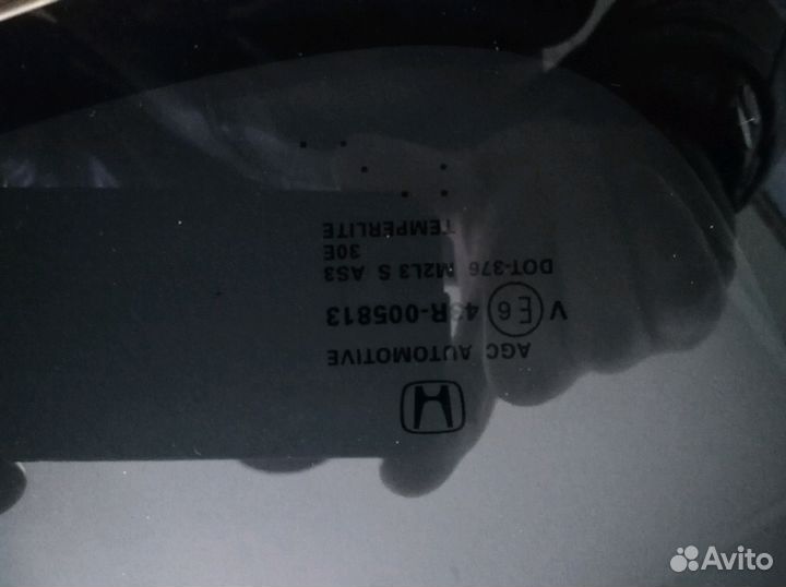 Стекло заднее левое глухое honda Crv 4 поколение