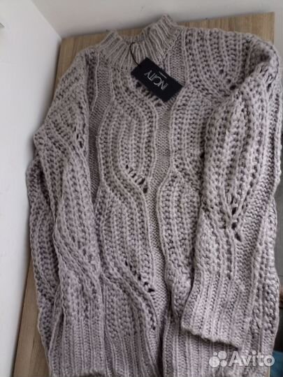 Вязаная кофта