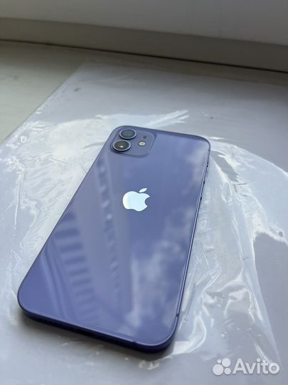 iPhone 12, 64 ГБ