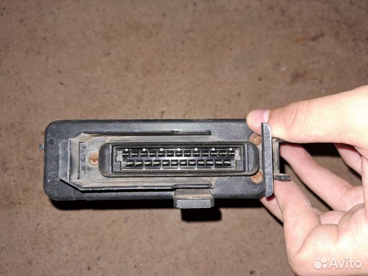 Эбу Volkswagen Passat 0280000739 \ 443907403G