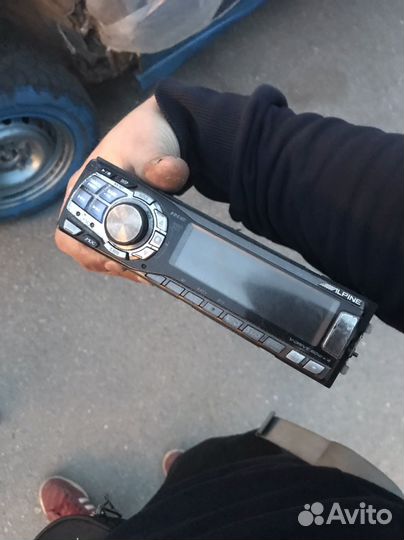 Магнитола Alpine cda-9833R