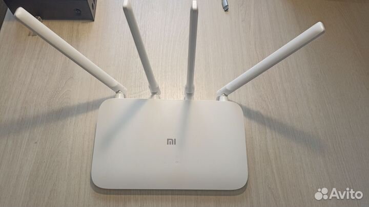 Роутер Xiaomi Mi wifi router 4a Giga Keenetic