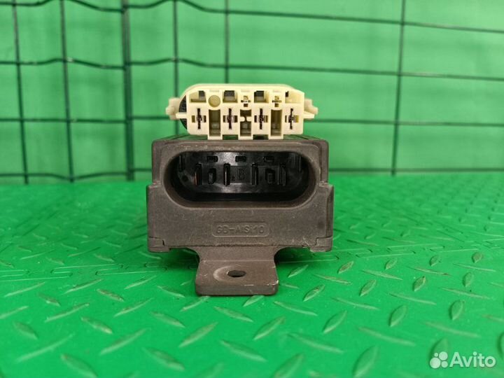 Блок управления вентелятором Mercedes-Benz E W210