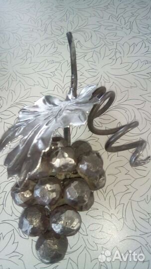 Розы кованые