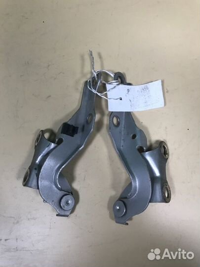 Петли капота Toyota Avensis AZT250 1AZ-FSE 2007