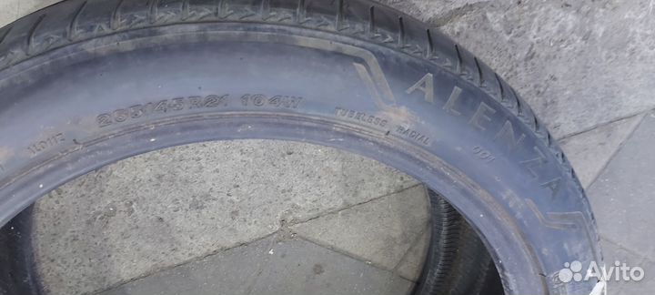 Bridgestone Alenza 001 265/45 R21