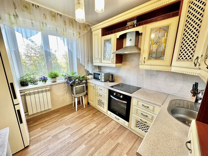 4-к. квартира, 77 м², 5/9 эт.