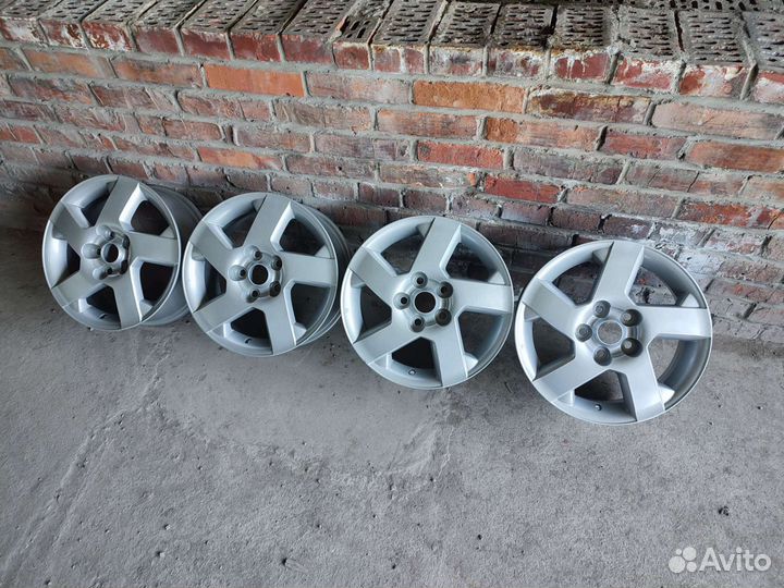 Оригинальные Mitsubishi R16 5х114.3