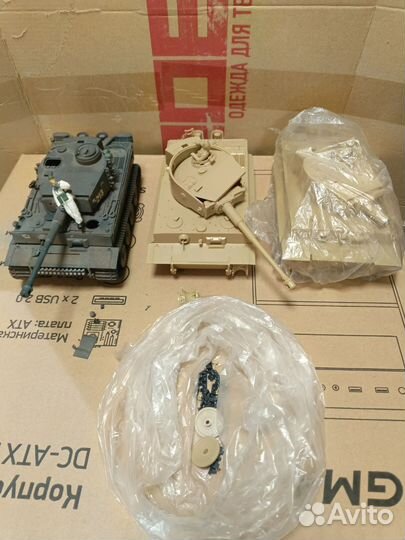 Модели Tamiya 1/ 35 танки, бтр, автомобили