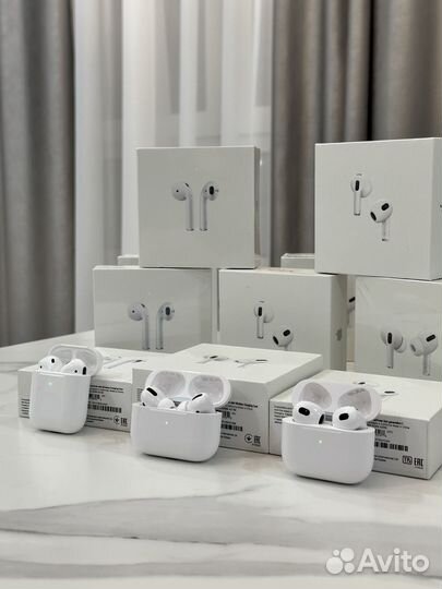 Наушники AirPods 2/3/Pro + Чехол