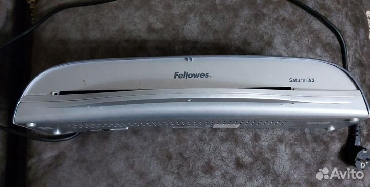 Ламинатор fellowes saturn A3