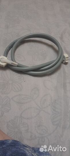 Шланг подачи воды к стиральной машине