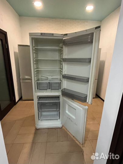 Холодильник Аристон высота 185 см