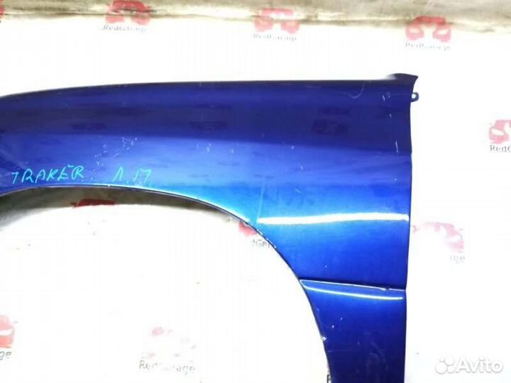 Крыло левое Chevrolet Tracker J20X 1999