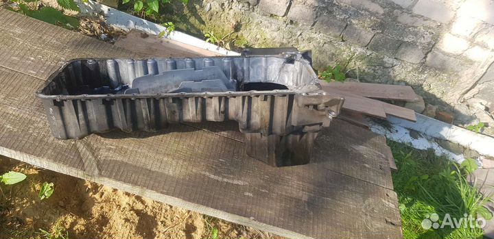 Масляный поддон двигателя ом662