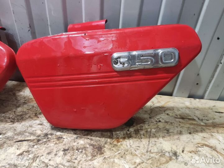 Крышки бардачков Ява 634