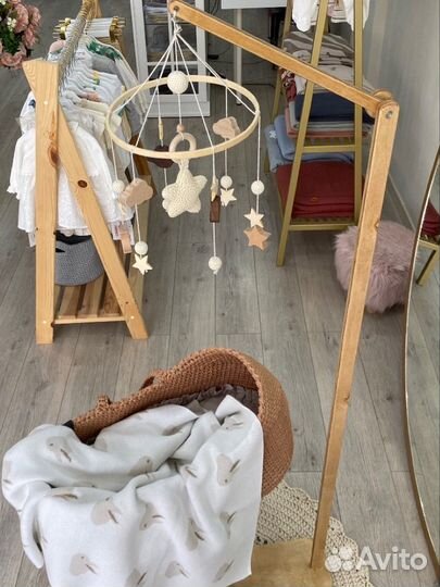 Подставка качалка для люльки в наличии деревянная