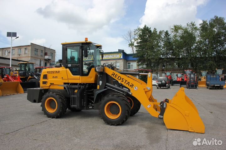 Фронтальный погрузчик Redstar ZL25, 2023