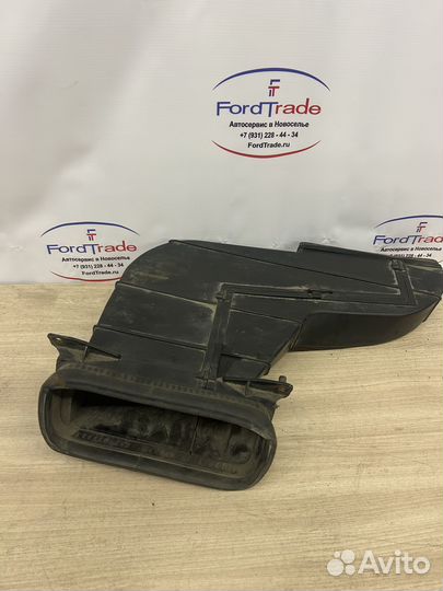 Воздухозаборник внутр. Ford Ford Transit 2006-2013