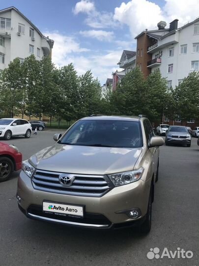 Toyota Highlander 3.5 AT, 2011, 215 000 км