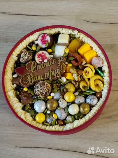 Съедобные букеты сладкие шоколад сухофрукты