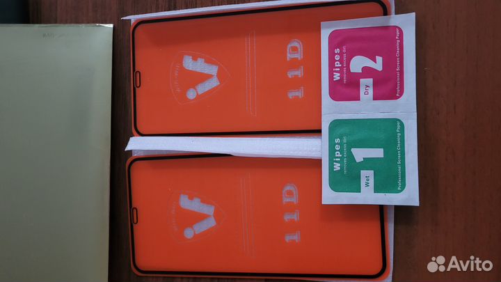 Защитное стекло iPhone 11