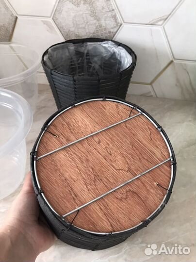 Цветочные горшки