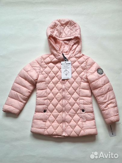 Стильная куртка для девочки dkny 7-8 лет