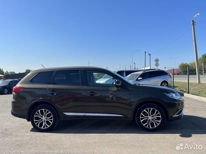 Mitsubishi Outlander 2.4 CVT, 2016, 126 484 км