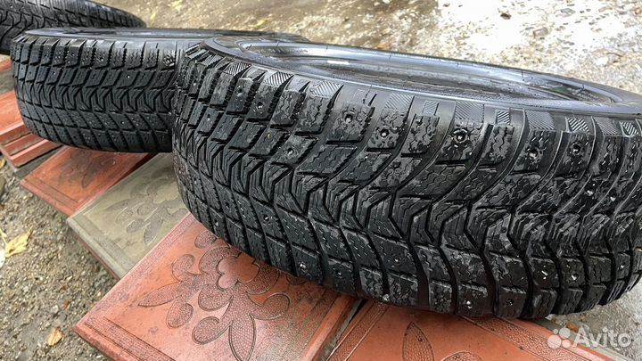 Michelin X-Ice North 3 195/65 R15