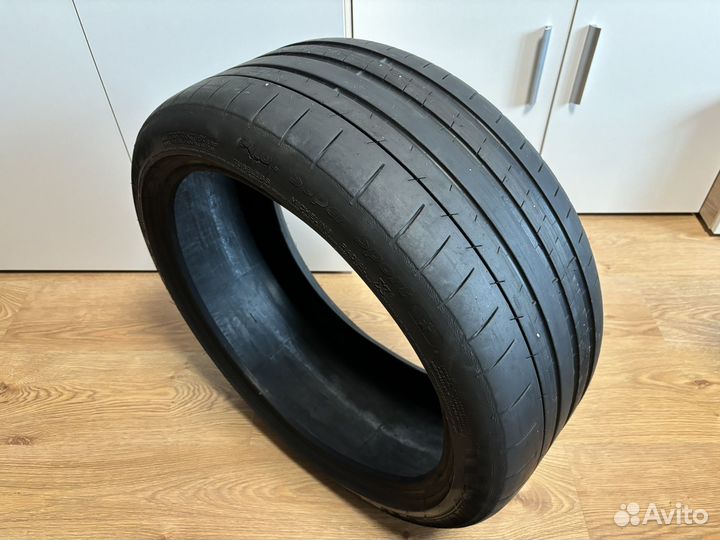 Michelin Pilot Super Sport 225/40 R18