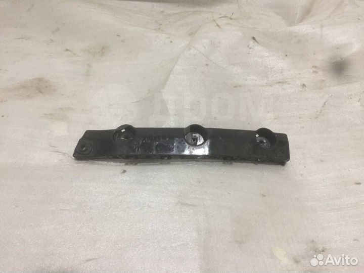 Кронштейн перед левого крыла Nissan X-Trail T32