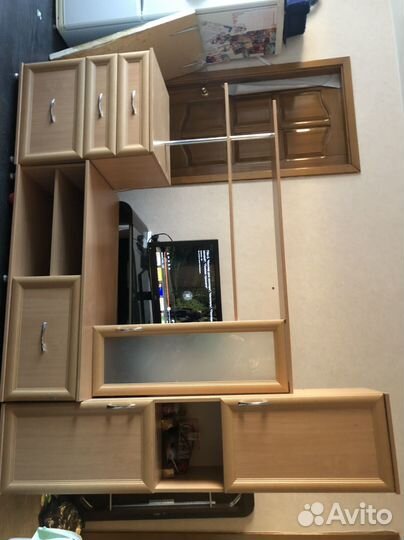 Стенка в гостиную