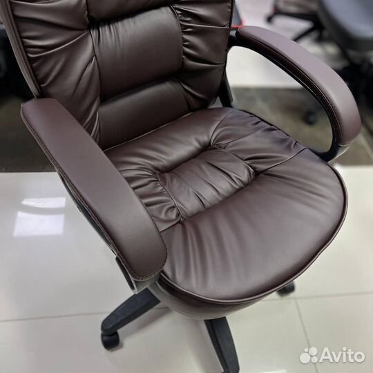 Компьютерное кресло Бруно (цвета)