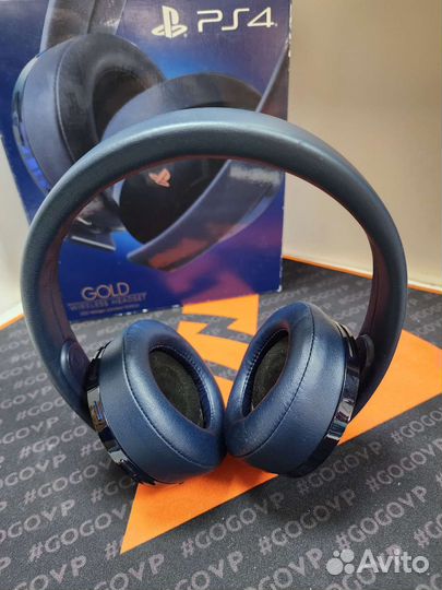 Гарнитура Sony Gold Wireless Stereo Headset