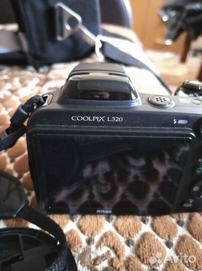Фотоаппарат с сумкой Никон кулпикс л320