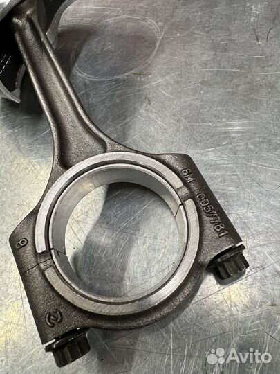 Поршень Mercury F80-115 2.1L