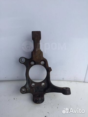 Поворотный кулак правый на Infiniti Fx35 Fx45