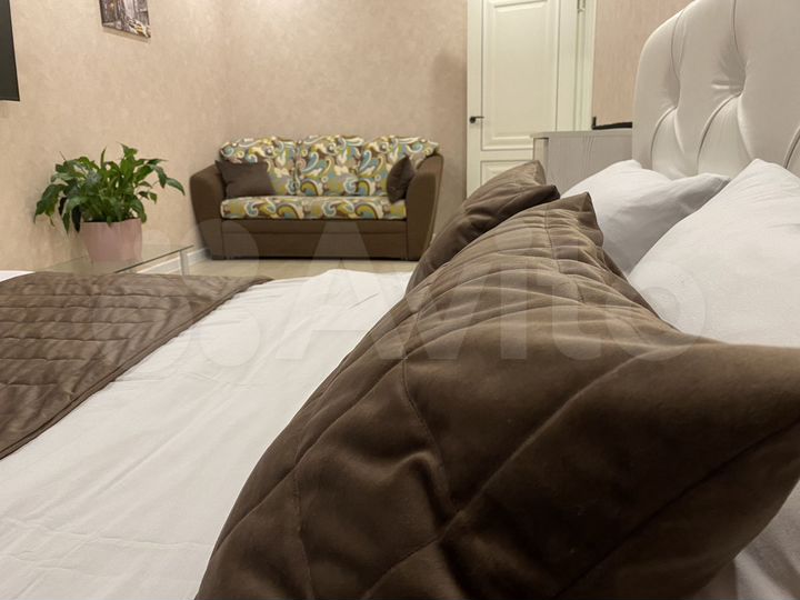 1-к. квартира, 42 м², 13/18 эт.