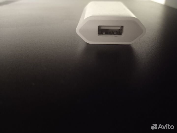 Зарядка на iPhone