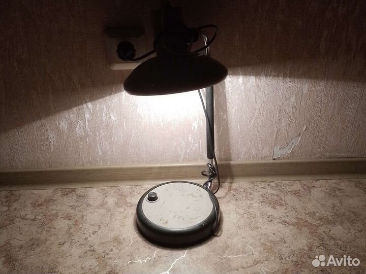 Лампа настольная тяжелая винтажная
