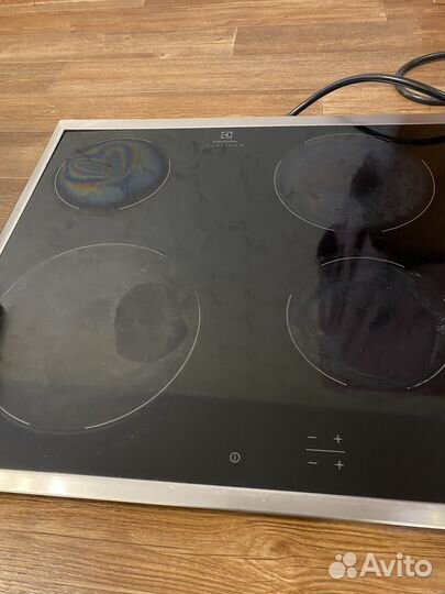 Варочная панель электрическая electrolux