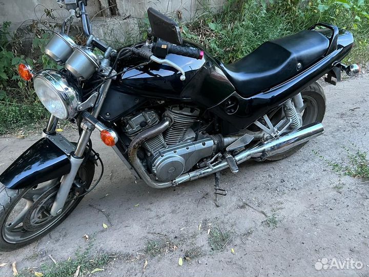Suzuki VX 800