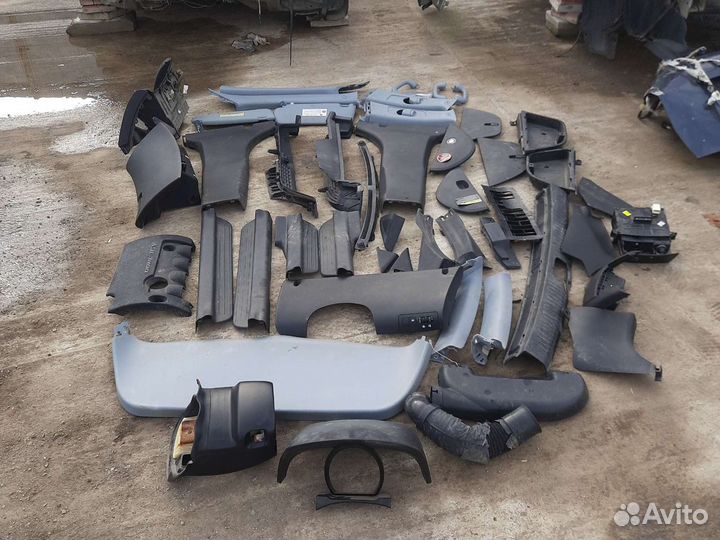 Пластмасса обшивки накладки салона KIA Ceed 1 ED