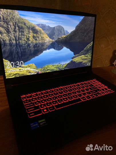 Ноутбук игровой MSI Katana GF76 11sc 483xru