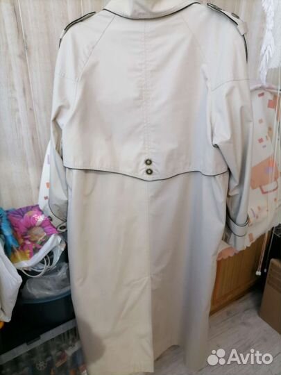 Плащ женский