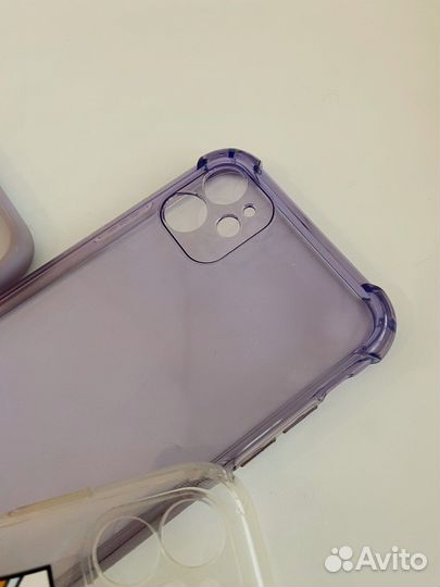 Чехлы на iPhone 11
