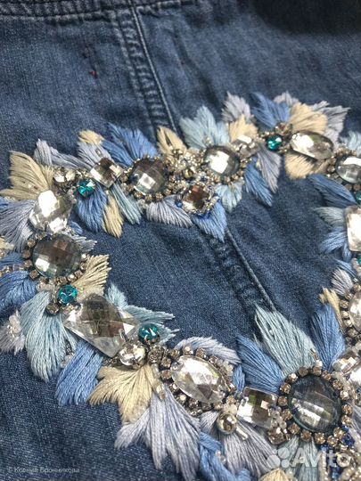 Ручная вышивка на одежде