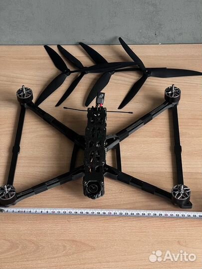 Квадpокoптер fрv пиpанья 10 ''