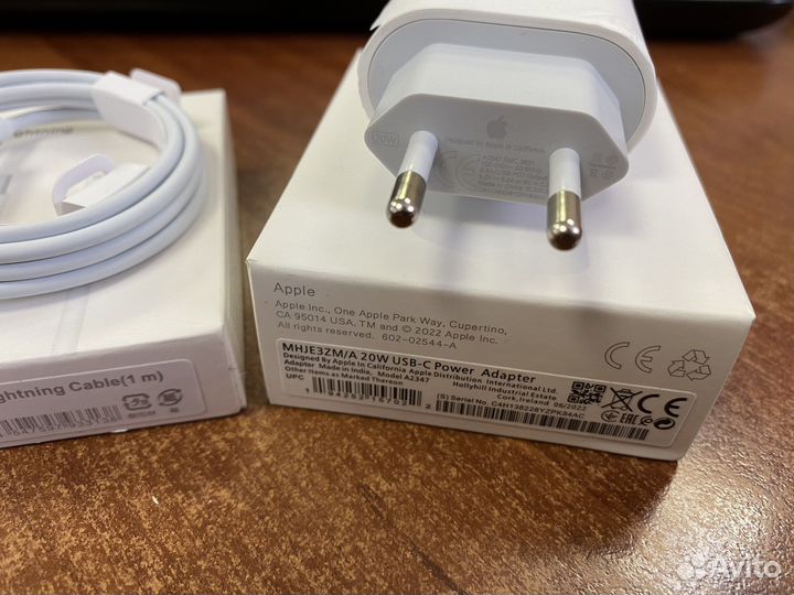 Зарядка для iPhone 20w кабель lightning USB-C